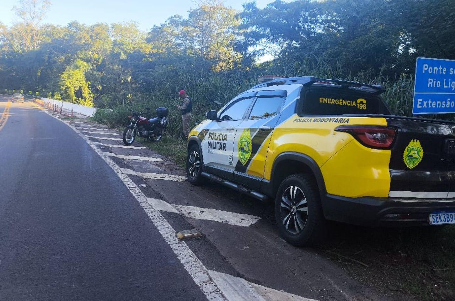 Motociclista Perde Controle e Cai na PR-082 Próximo a Terra Boa; Sofre Ferimentos Leves