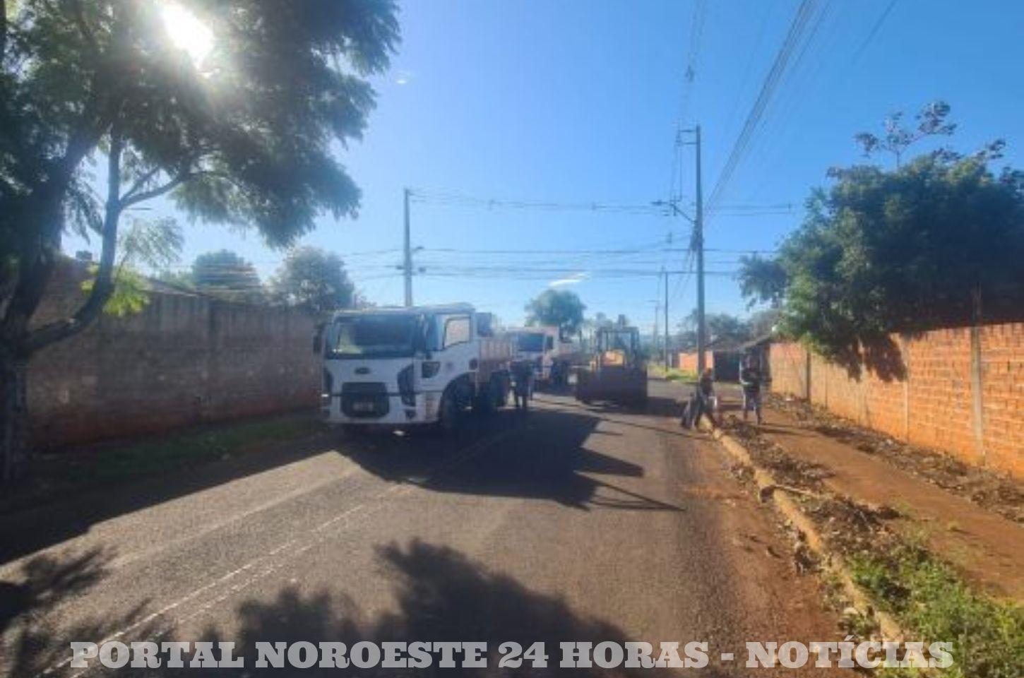 Marialva Remove 50 Toneladas de Lixo em Mutirão Contra a Dengue no Residencial Zambaldi