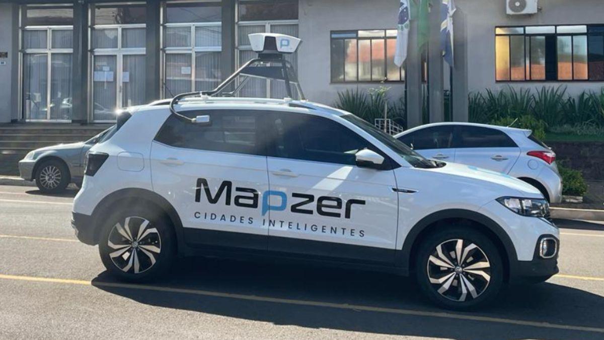 Inteligência Artificial nas ruas: Conheça a tecnologia que mapeia buracos e lâmpadas queimadas automaticamente