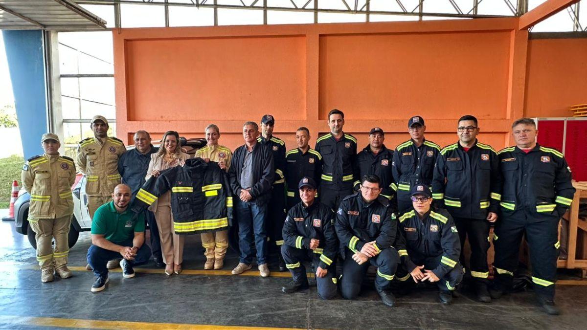 Prefeitura de Marialva entrega novos equipamentos para reforçar ações da Defesa Civil e combate a incêndios